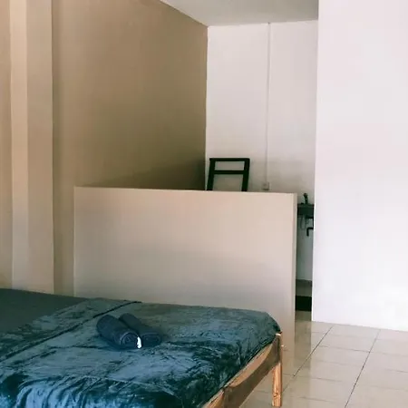 Scar Reef Homestay Jereweh Exterior photo